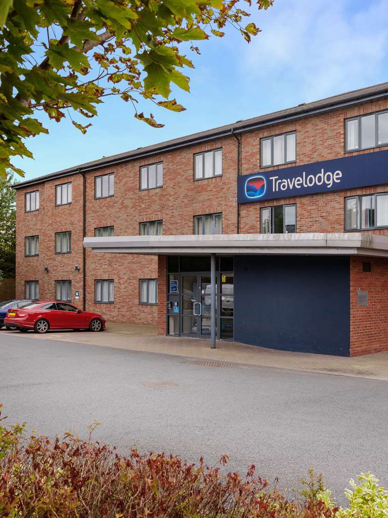 Travelodge Leeds Colton Garforth Exteriör bild